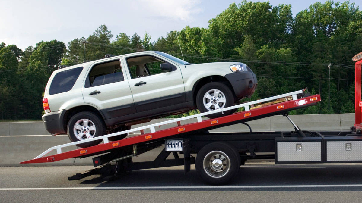 24 Hour Towing in Universal City, TX